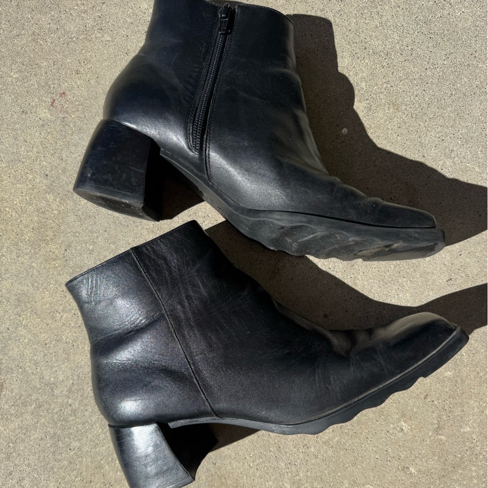 Calico Black Leather Ankle Boots